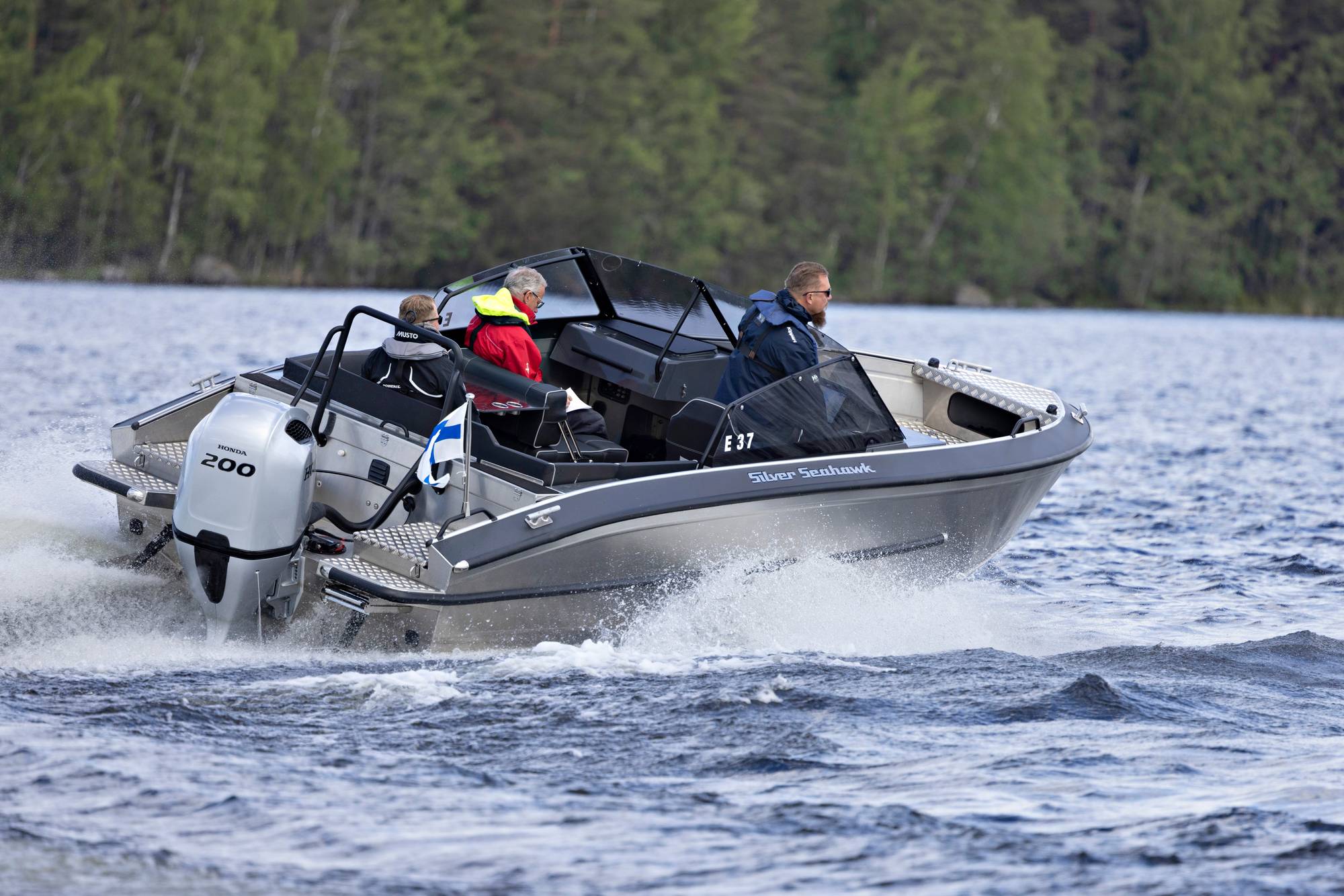 Silver Seahawk BRX – Tasavahva kokonaisuus - Kipparilehti.fi